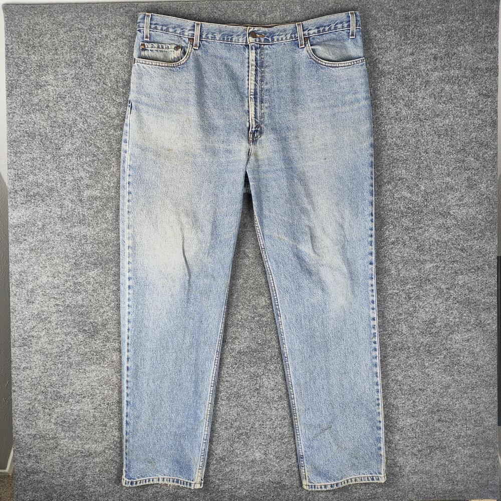 Levis 540 Jeans Mens 42x32 Light Wash Blue Relaxed Fit Tapered Denim Pants